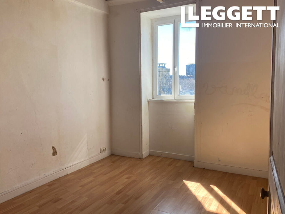 Vente Maison Charmante Maison de Village de Trois Chambres au C?ur du Bourg Scrignac