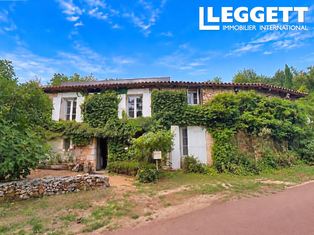 Vente Maison Charmante maison de campagne de 170m2 habitables avec 3 chambres, piscine, terrain 12105m2. La chapelle-montmoreau