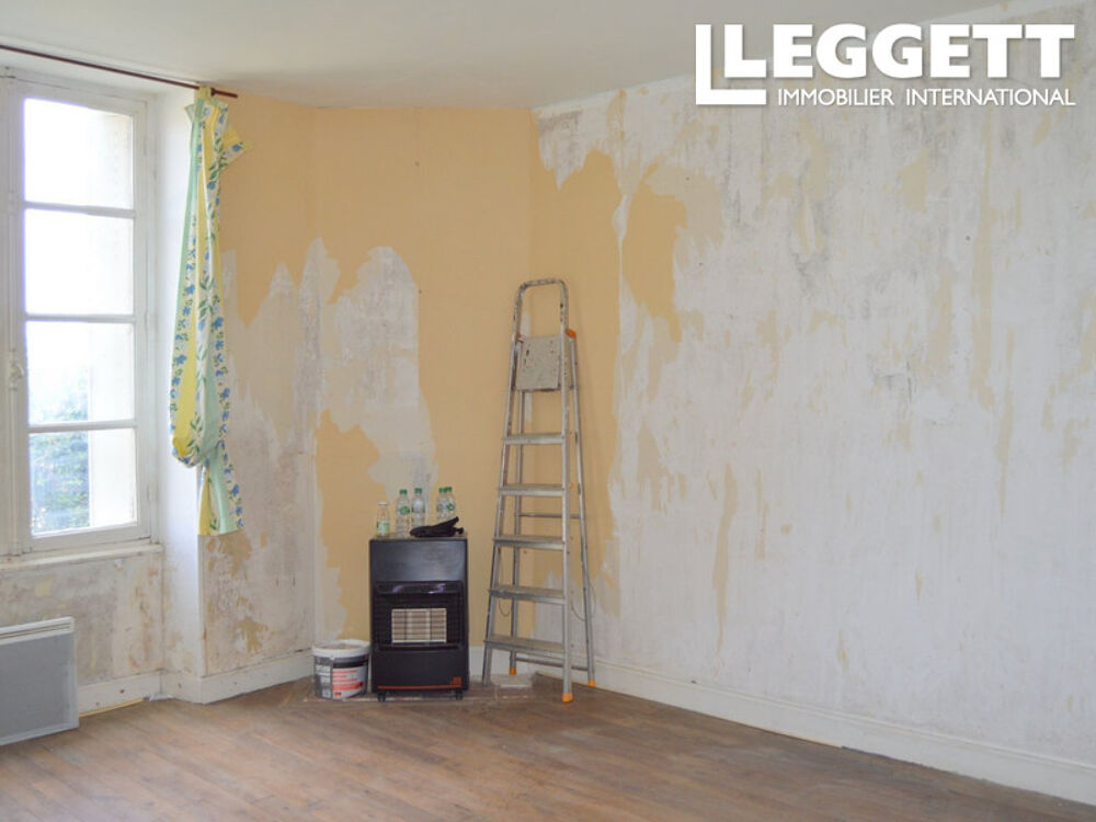 Vente Maison Deux maisons en pierre attenantes, dont une habitable et une à rénover ? avec terrain, dépendances et vues. Genouillac