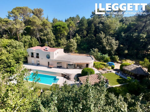   Maison d?architecte lumineuse sur vaste terrain Maison - 6 pi�ce(s) - 245 m�