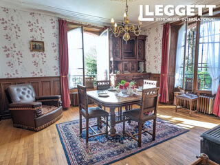  Maison à vendre 10 pièces 214 m²