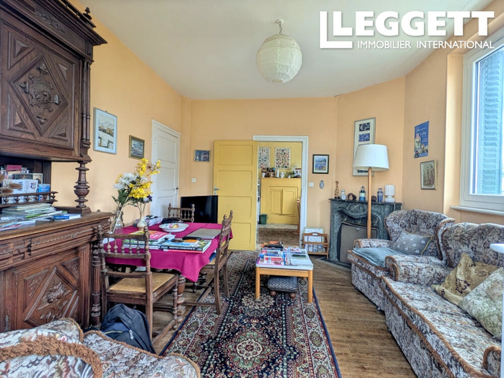 Vente Maison Maison de deux chambres elevée sur sous sol dans un village avec combles aménageables<br /> Dournazac