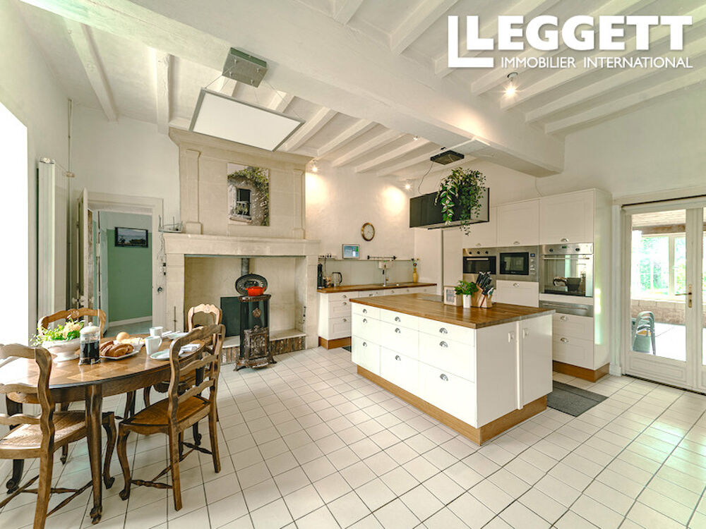  vendre  Proprit/chteau Saint-Macaire-du-Bois (49260)