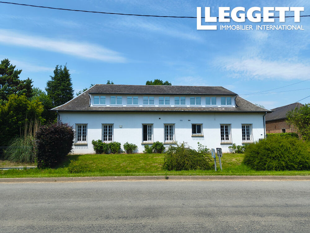Vente Maison Magnifique maison familiale, style Art Déco, bien entretenue, avec 7 chambres, jardin, terrasse et cour. Outrebois