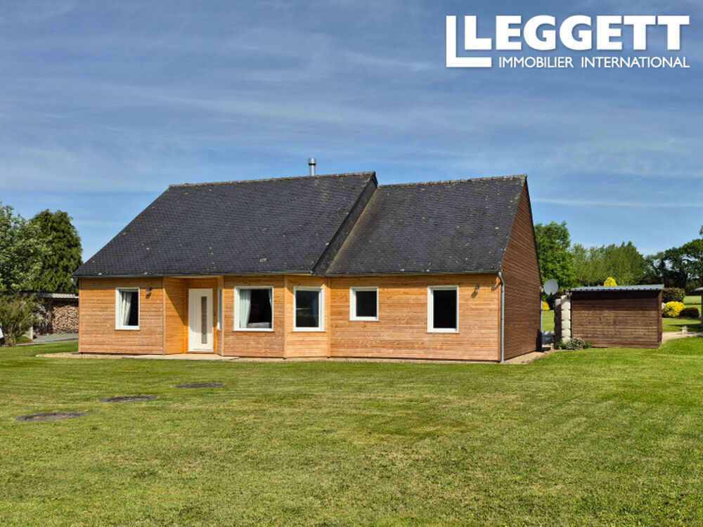 Maison de plain-pied 4 chambres contruite en 2009, pompe à chaleur, chauffage au sol. Parfait etat!