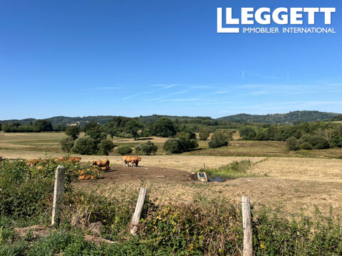   Grande ferme avec deux maisons et plus de 36+ HA de terrain. Vues imprenables. Sans voisins. Maison - 8 pièce(s) - 196 m²