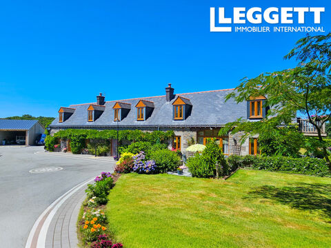   Superbe longère de trois chambres, gîte de deux chambres, dépendances et magnifiques jardins. Maison - 9 pièce(s) - 236 m²