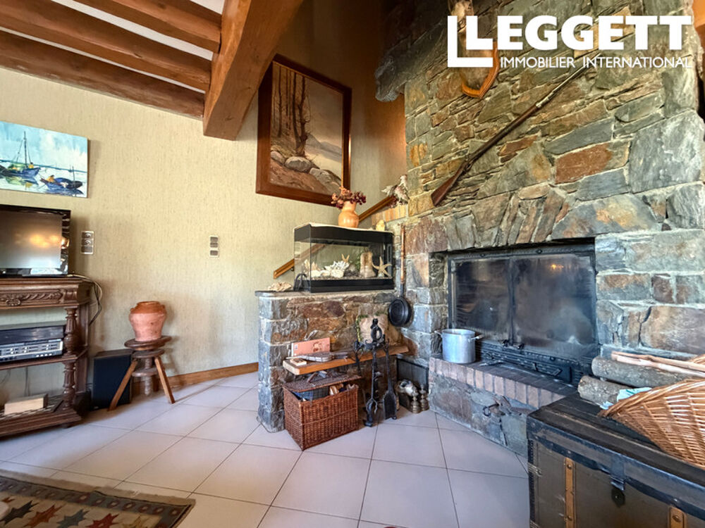 Vente Maison Maison de caractère en pierre et bois avec verrière ? Err Err