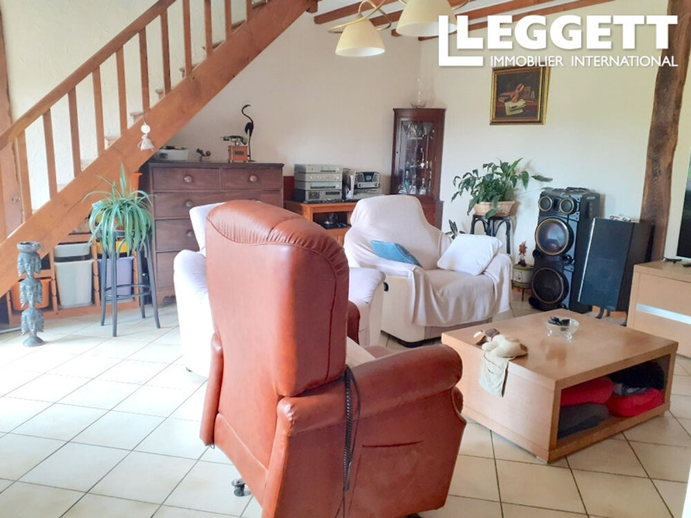Vente Maison Ravissante longère, 3 chambres, cuisine neuve, 2 poêles neufs - DPE C - bâtiments annexes - 5355 m2 de terrain Saint-hilaire-du-harcouËt
