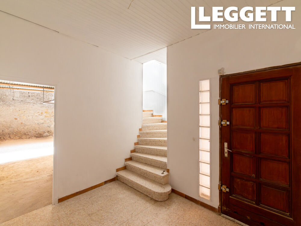 Vente Maison Créez votre maison idéale avec garage à Sérignan ? structure rénovée, intérieur brut, à 8 minutes des plages SÉrignan