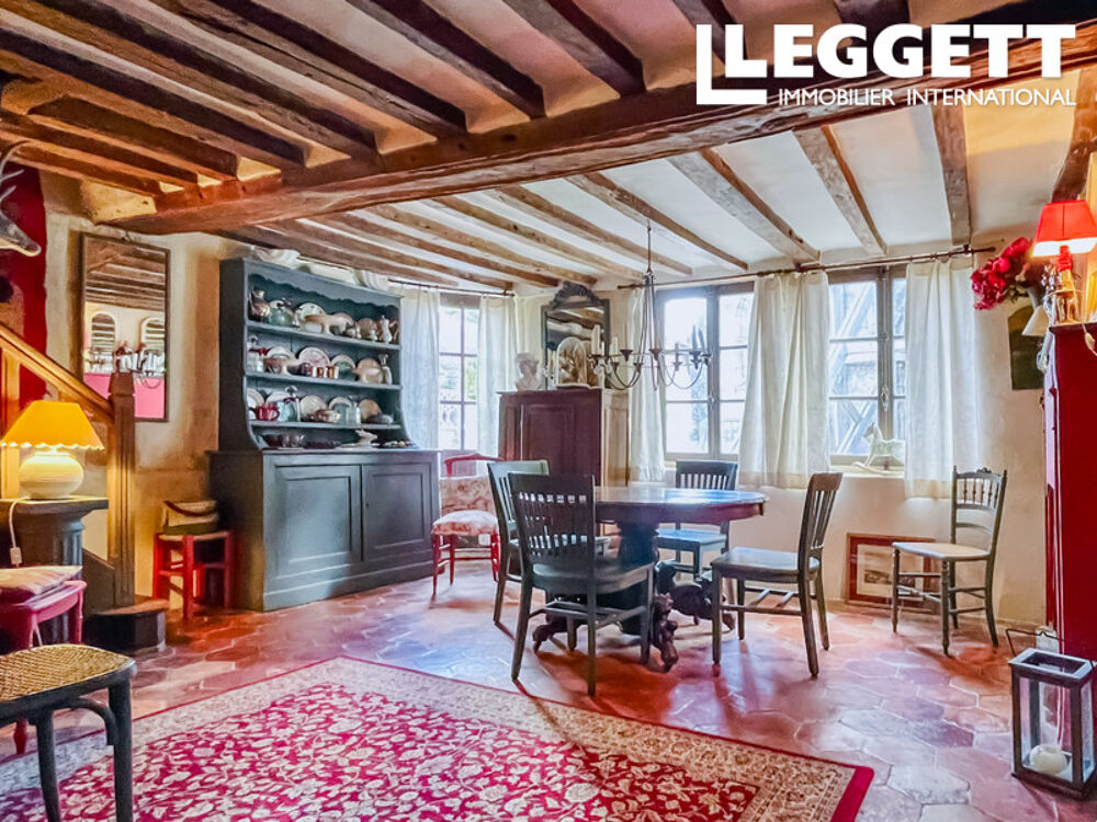 Vente Maison Maison XVIIIe avec jardin et maison d'hôtes au c?ur d'un village au passé prestigieux proche du Haras du Pin Gouffern en auge