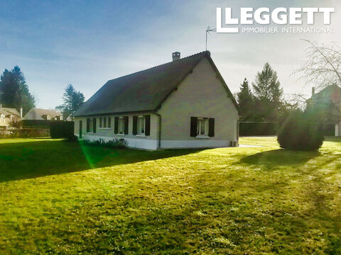   Maison de 130m� proche de Blois dans un jolie village Cheverny <br />Commerces & Ch�teau � pieds <br />Demander nos 360� Maison - 5 pi�ce(s) - 130 m�