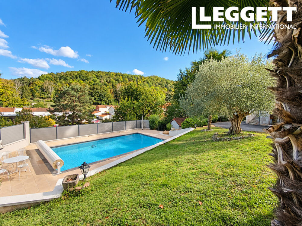 Vente Maison Maison dominante de caractère avec grand sous sol aménagé et piscine PÉrigueux