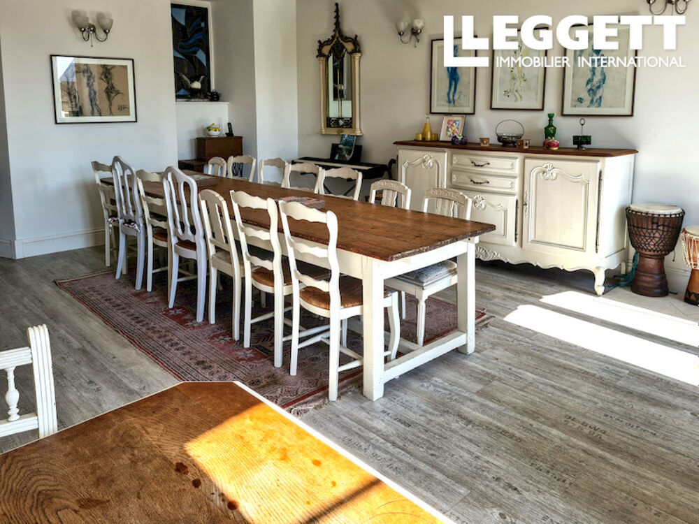 Propriété de caractère avec gîte, jardin, jacuzzi et excellent potentiel locatif