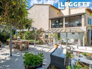 Vente Maison Majestueuse Maison de Maître, 7 chambres, piscine, jardin luxuriant, idéale pour projet familial ou BandB Bize-minervois