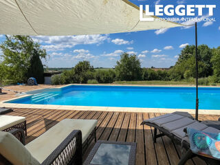  Maison � vendre 9 pi�ces 262 m�