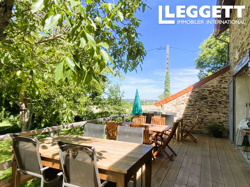 Vente Maison Superbe entreprise de glamping et maison des propriétaires offrant une vue imprenable et un cadre idyllique en Saint-palais