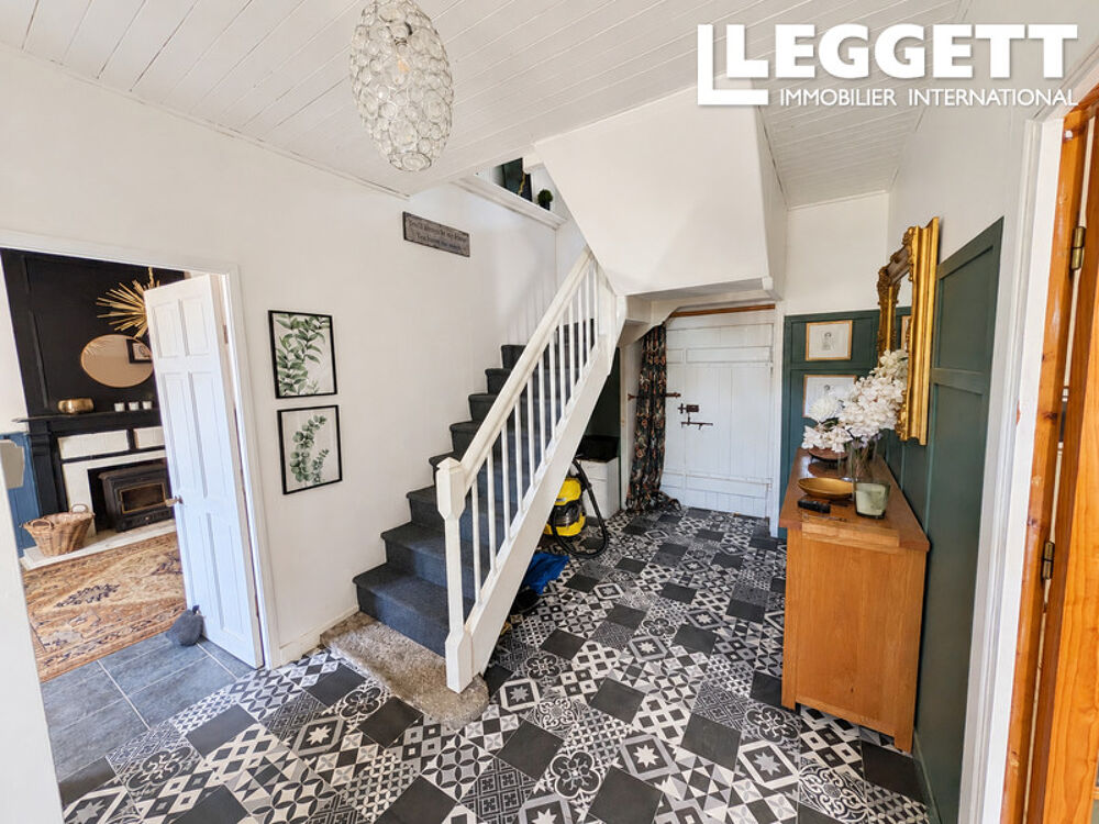 Vente Maison Charmante maison bretonne de 4 chambres avec dépendances, garage et terrain de 2 147 m² à Plésidy PlÉsidy
