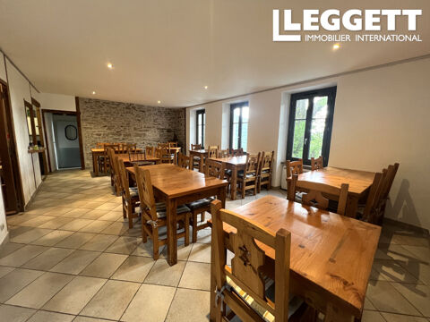   Charmant ancien bar-restaurant de village avec appartement des propriétaires et jardin, dans la Montagne Noire 