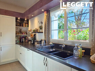  Maison � vendre 9 pi�ces 270 m�