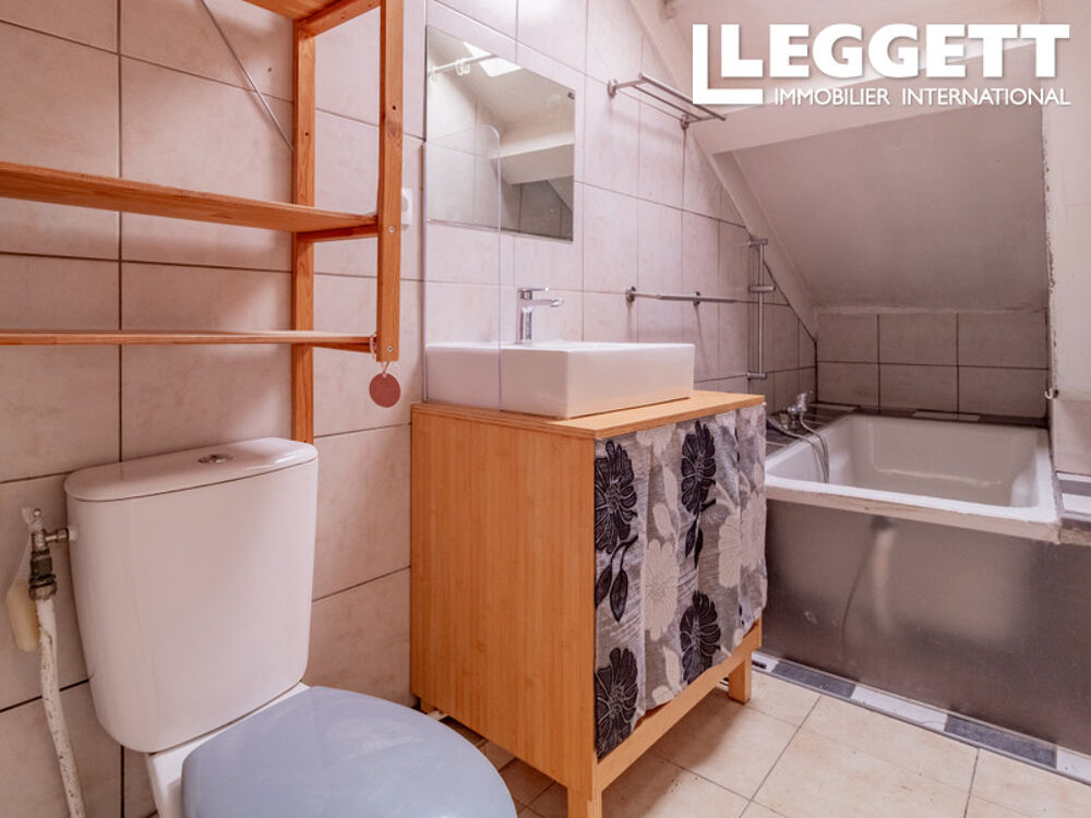 4 pièces 87 m² (119 m² au sol) en dernier étage - calme - Moutiers centre - proche domaine skiable 3 Vallées