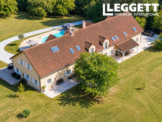 Maison à vendre 9 pièces 565 m²