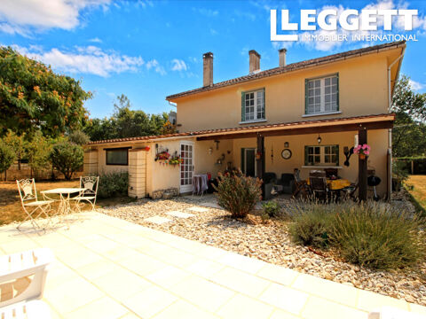   Maison d'habitation Maison - 6 pi�ce(s) - 135 m�