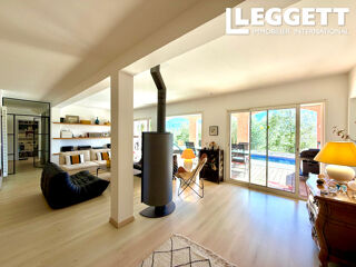 Maison 6 pièces 250 m² · à Eus · 250 m² · 635 000 €