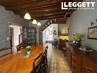  Maison  vendre 7 pices 180 m