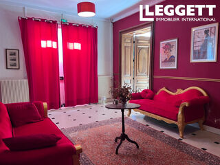  Propri�t�/ch�teau � vendre 15 + pi�ces 1650 m�