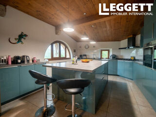 Vente Maison Magnifique grand Mas en pierre du pays de 300 m² dans le sud de l'Ardèche<br /> Ruoms