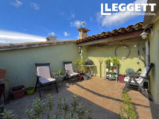 Vente Maison Authentique maison de village avec terrasse et éléments d'origine dans un village plein de charme. Pompignan