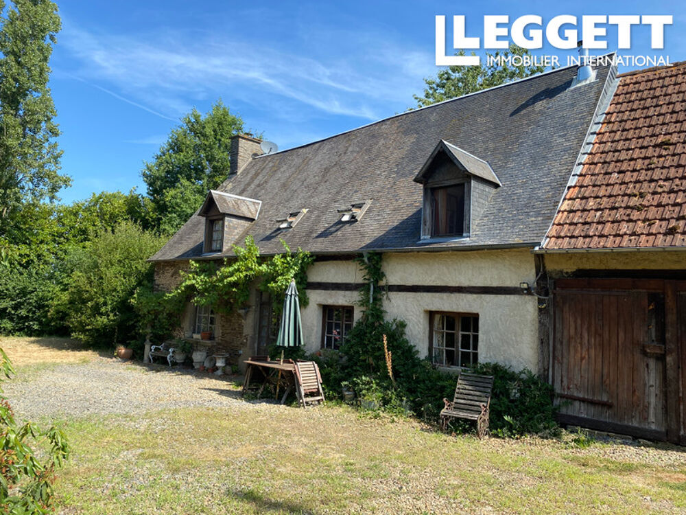 Jolie longère en pierres avec une dépendance près de St Hilaire du Harcouet (sud-Manche)