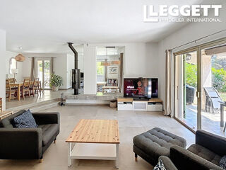  Maison � vendre 6 pi�ces 204 m�