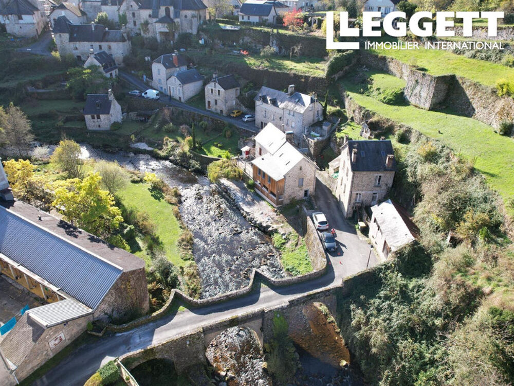Vente Maison Opportunité exceptionnelle: un restaurant, une galerie et deux maisons, le tout  proche de la rivière. Treignac