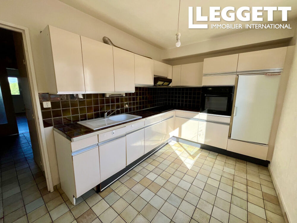 Vue dégagée-rare-appartement de 83m2, 2 chambres.1 er étage, accès PMR, ascenseur garage