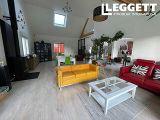  Maison � vendre 4 pi�ces 215 m�