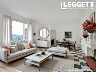  Maison  vendre 9 pices 215 m