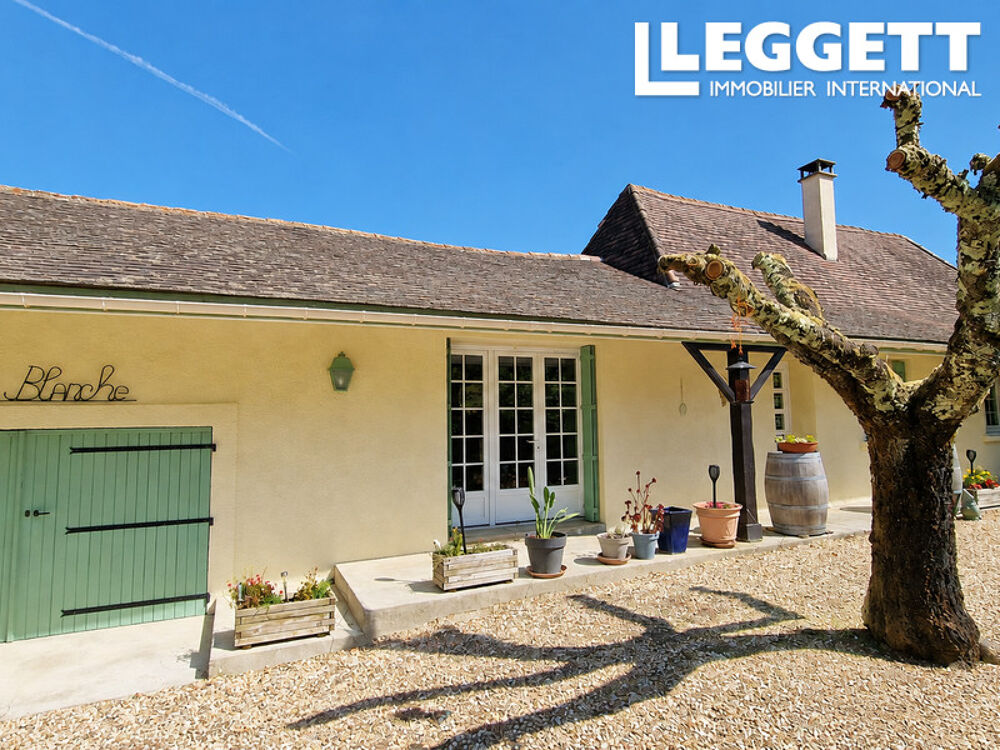 Vente Maison Ancienne ferme rénovée avec piscine, dépendances, 2,39 ha de terrain à Beaupouyet, Dordogne Beaupouyet