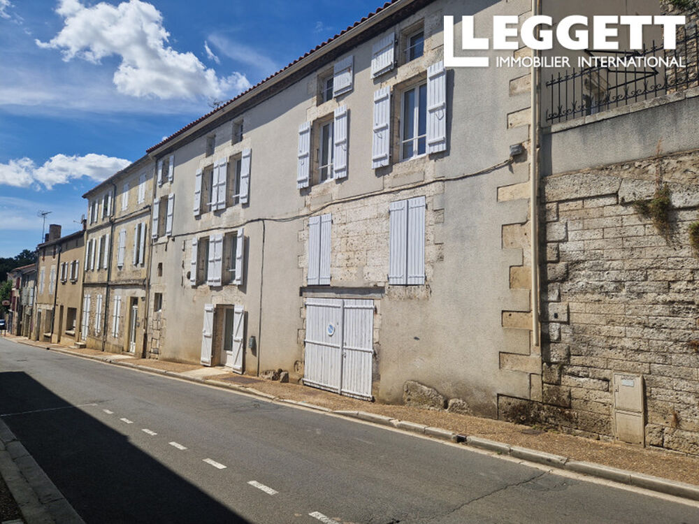 MARTHON, Immeuble de rapport entièrement refait à neuf, comprenant 4 logements, toutes commodités à pied.