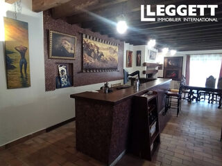  Maison � vendre 10 pi�ces 681 m�