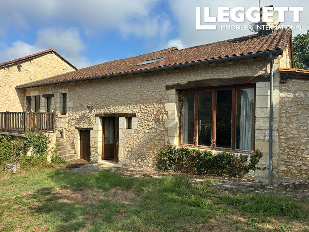 Vente Maison Spacieuse maison de 432m², maison d?amis, potentiel chambres d?hôtes, granges, piscine et 2,6 ha près de Bourd Bourdeilles