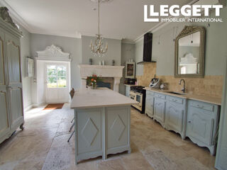  Maison à vendre 9 pièces 530 m²