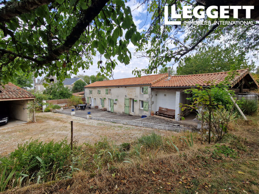 Maison 7 pièces 120 m² · à Fouquebrune · 120 m² · 181 000 €