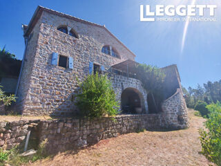 Vente Maison Magnifique grand Mas en pierre du pays de 300 m² dans le sud de l'Ardèche<br /> Ruoms