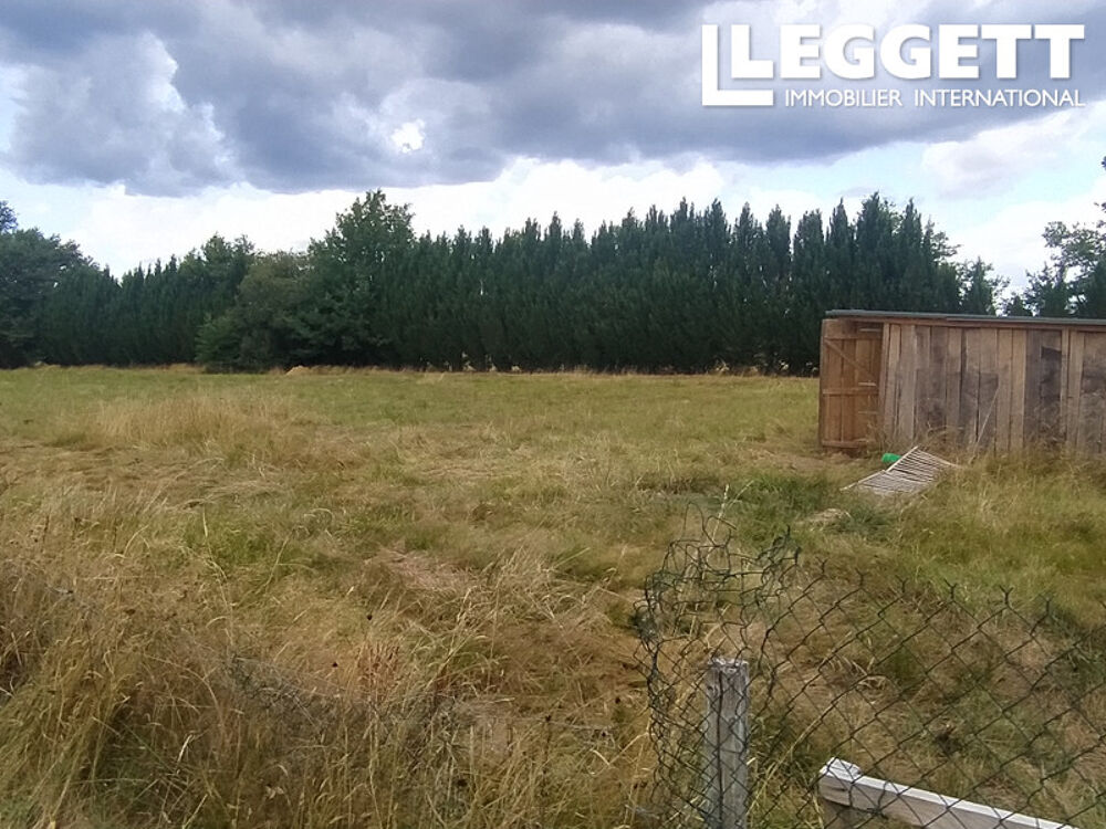 Etang de pêche de 3ha avec maison , 2 mobils-homes, batiments ,spa ,4ha attenant dont 7000m2 constructibles