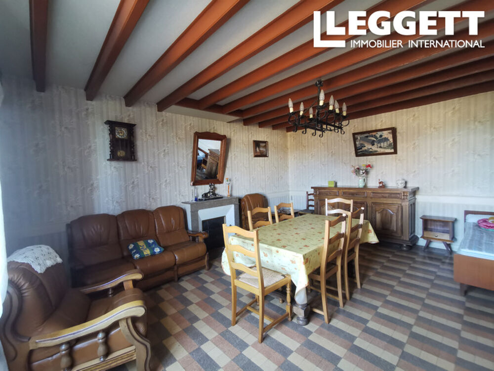 Vente Maison Maison et son  corps de ferme  de 1890 dans un paisible village des Deux-Sevres. Assais-les-jumeaux