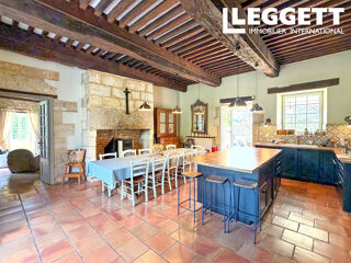  Maison à vendre 9 pièces 330 m²