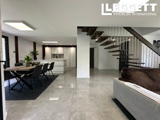  Maison  vendre 6 pices 140 m