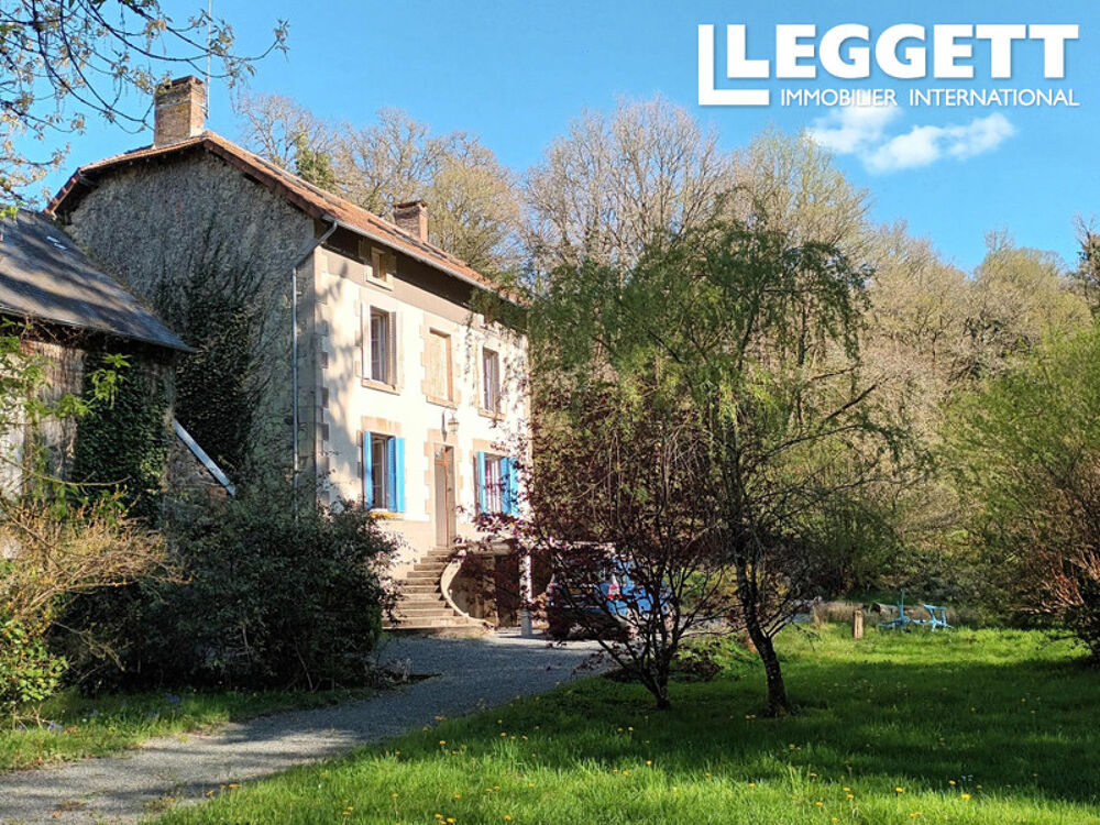 Vente Maison Maison individuelle de campagne, située sur un terrain privé comprenant des dépendances, un garage et un ateli Janaillat
